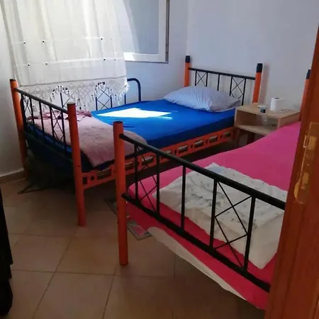 Kizilburun'da Manzarali, Bahceli 3+1 Holiday home